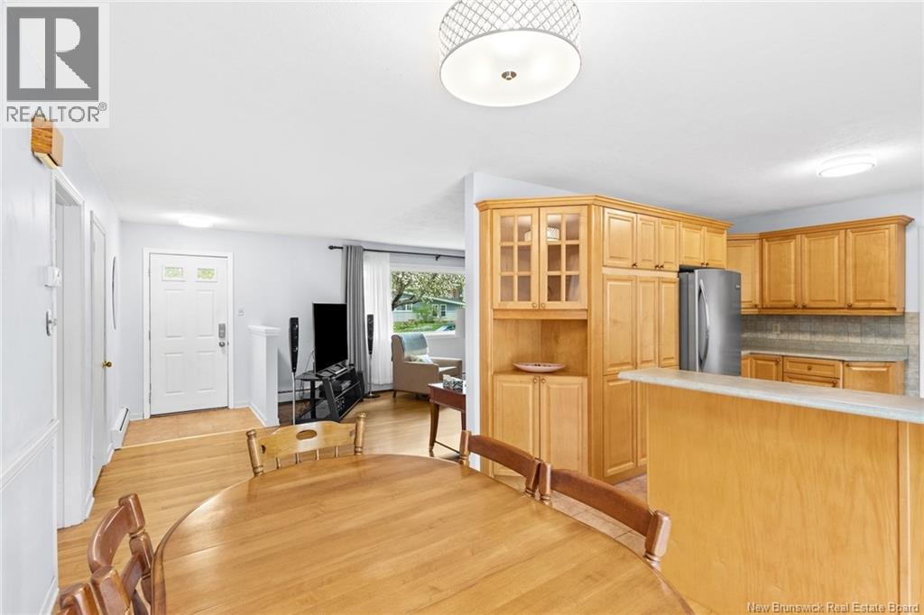 295 Willingdon Street - 16