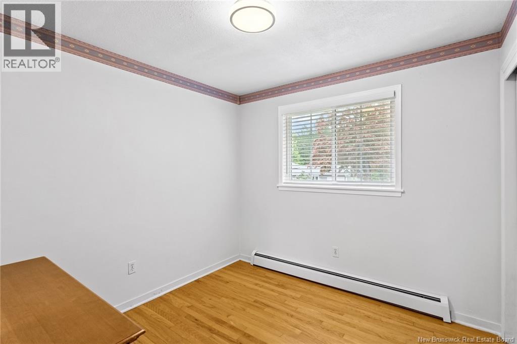 295 Willingdon Street - 27