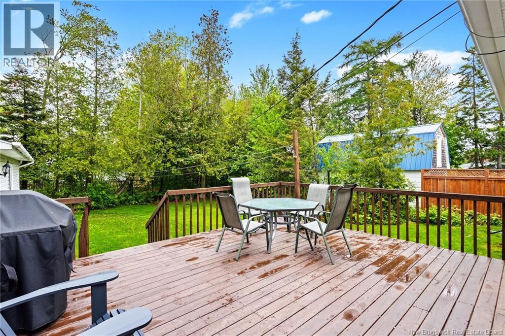 295 Willingdon Street - 40