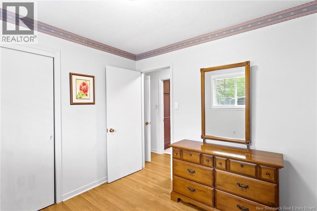 295 Willingdon Street - 28