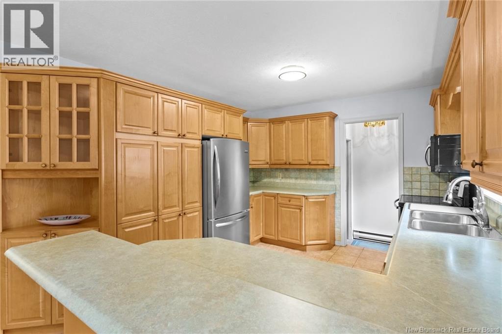 295 Willingdon Street - 18