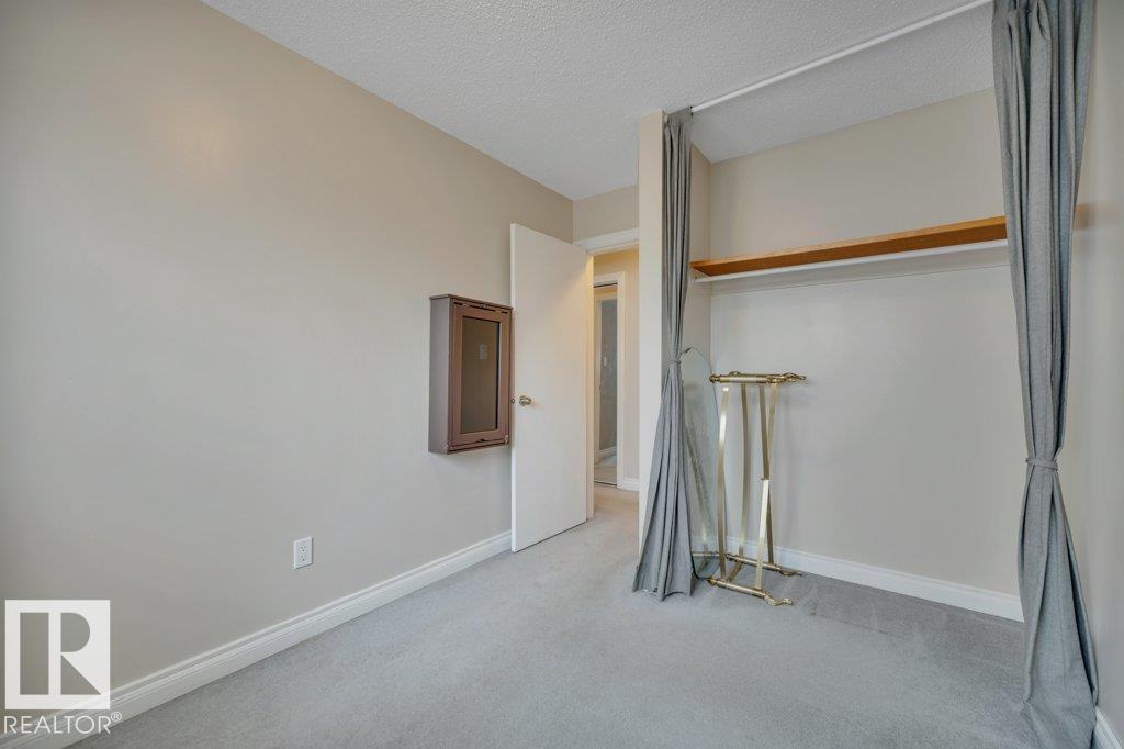 #304 10320 113 ST NW - 23