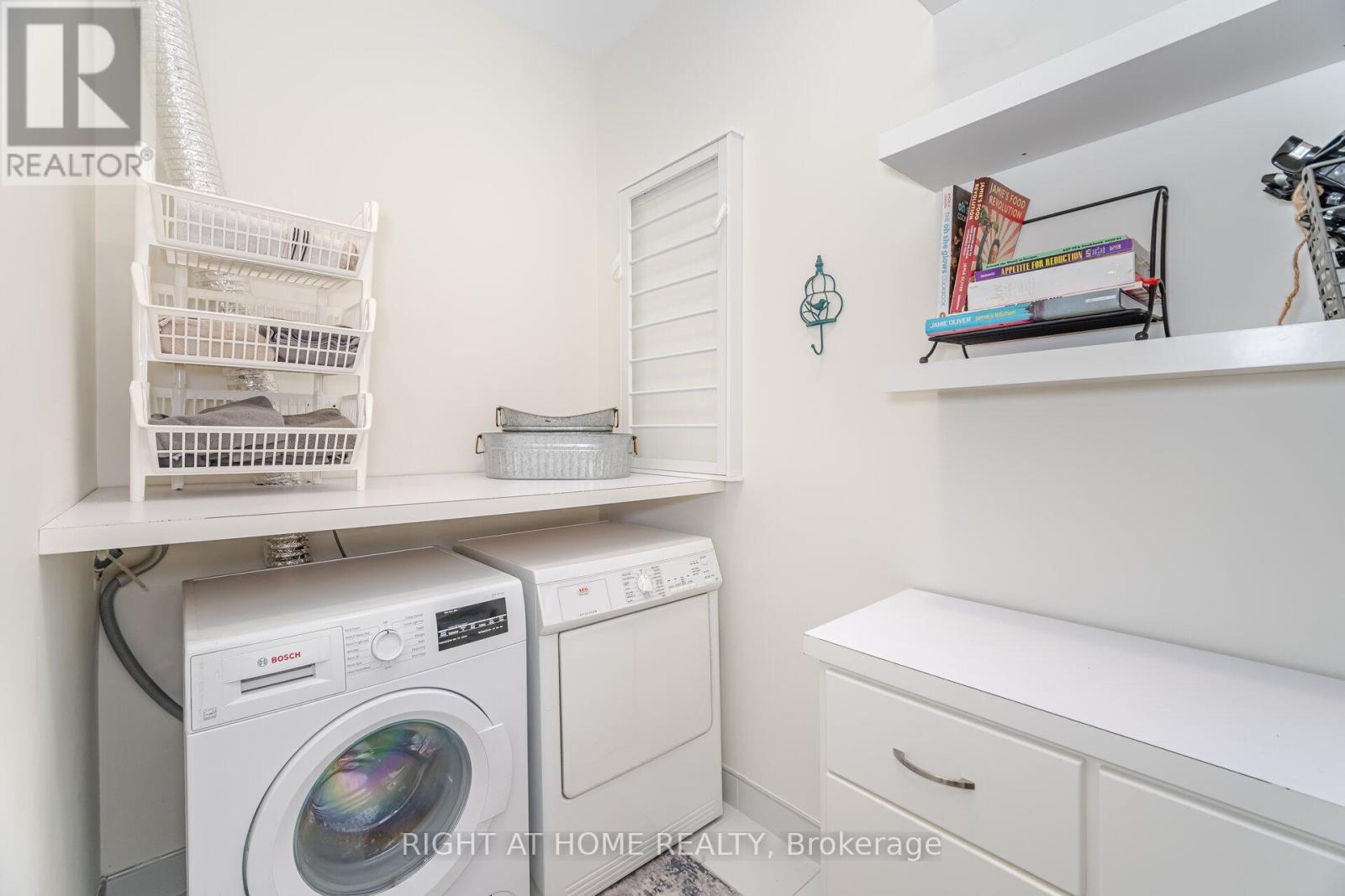 #3005 88 PARK LAWN ROAD - 32