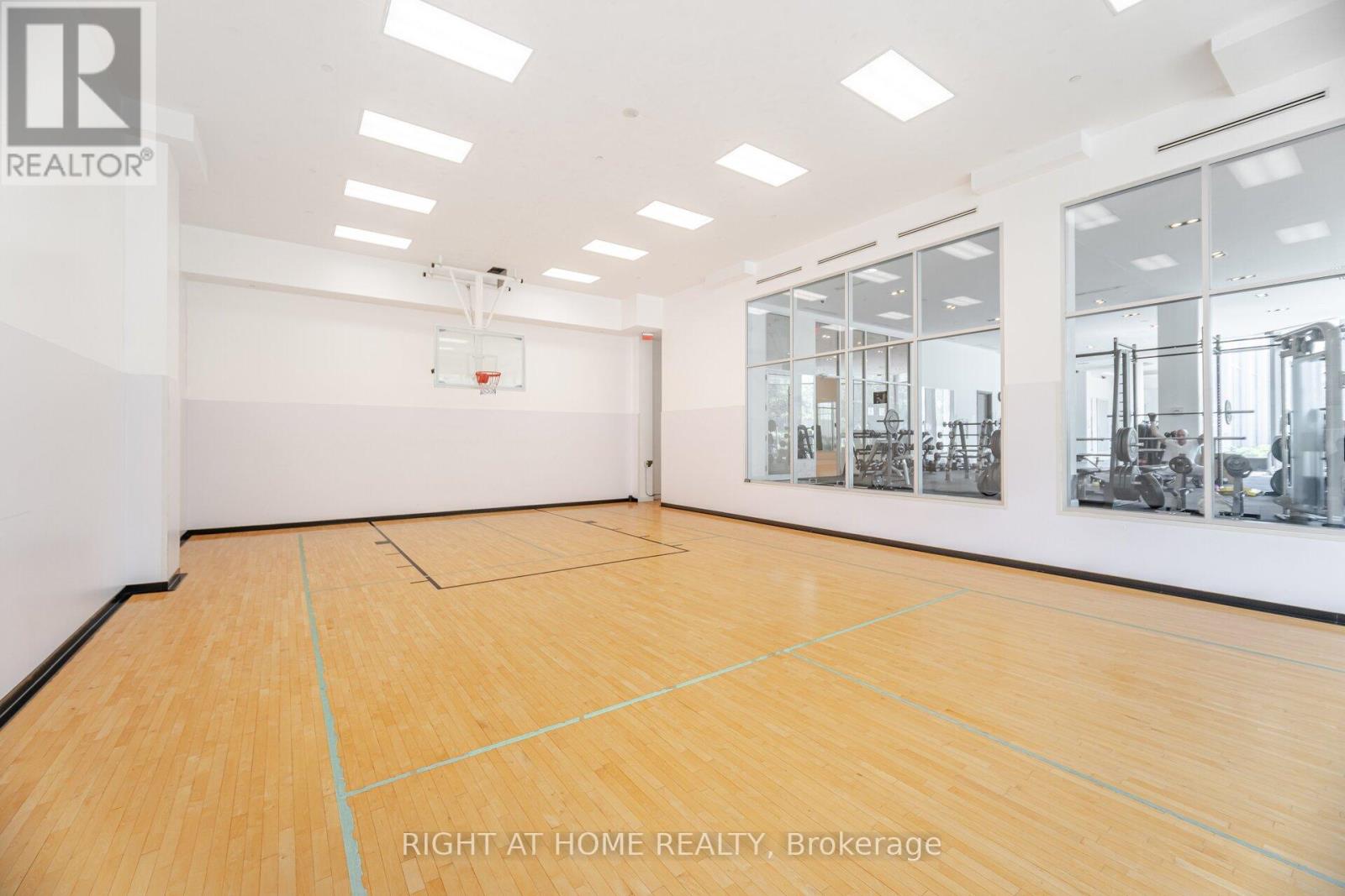 #3005 88 PARK LAWN ROAD - 39