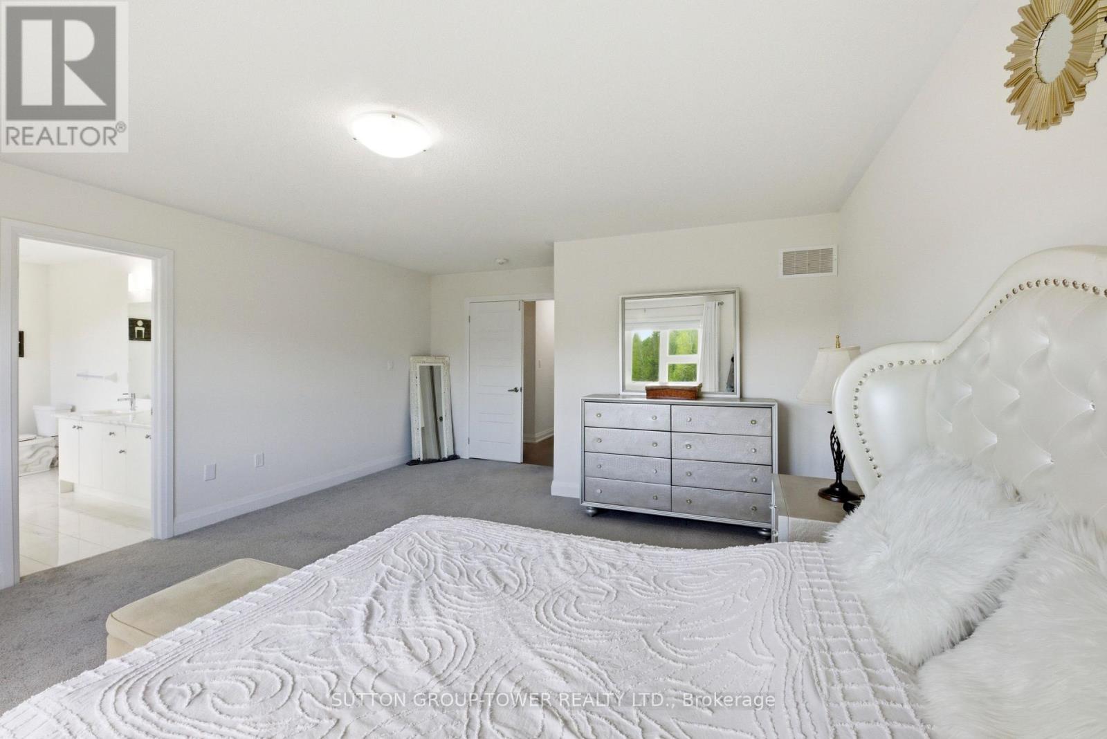 194 FERRAGINE CRESCENT - Image 35