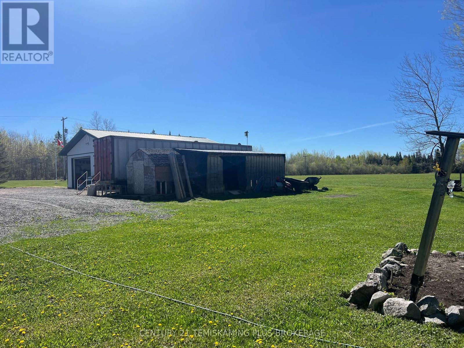533142 RIVER ROAD N - 19