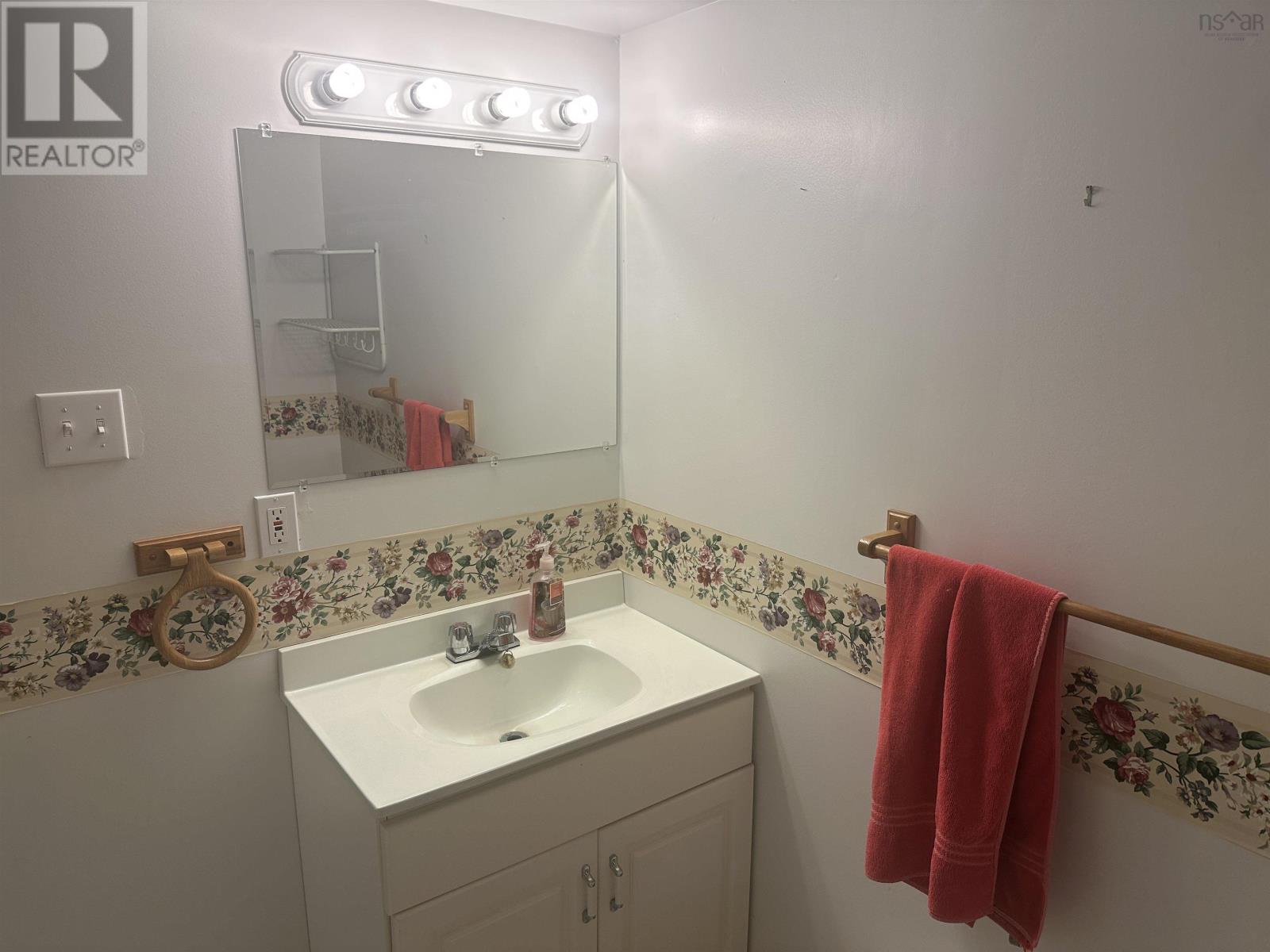 346 Grandique Ferry Road - 16