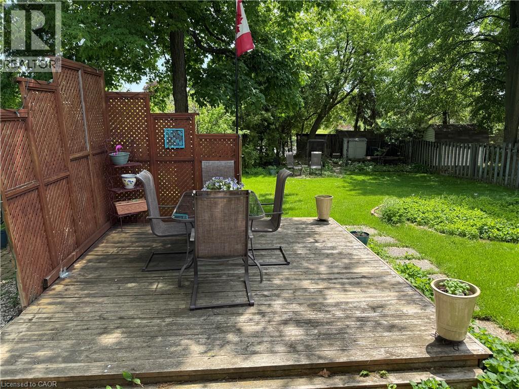 3200 GREENBOUGH Crescent - 40