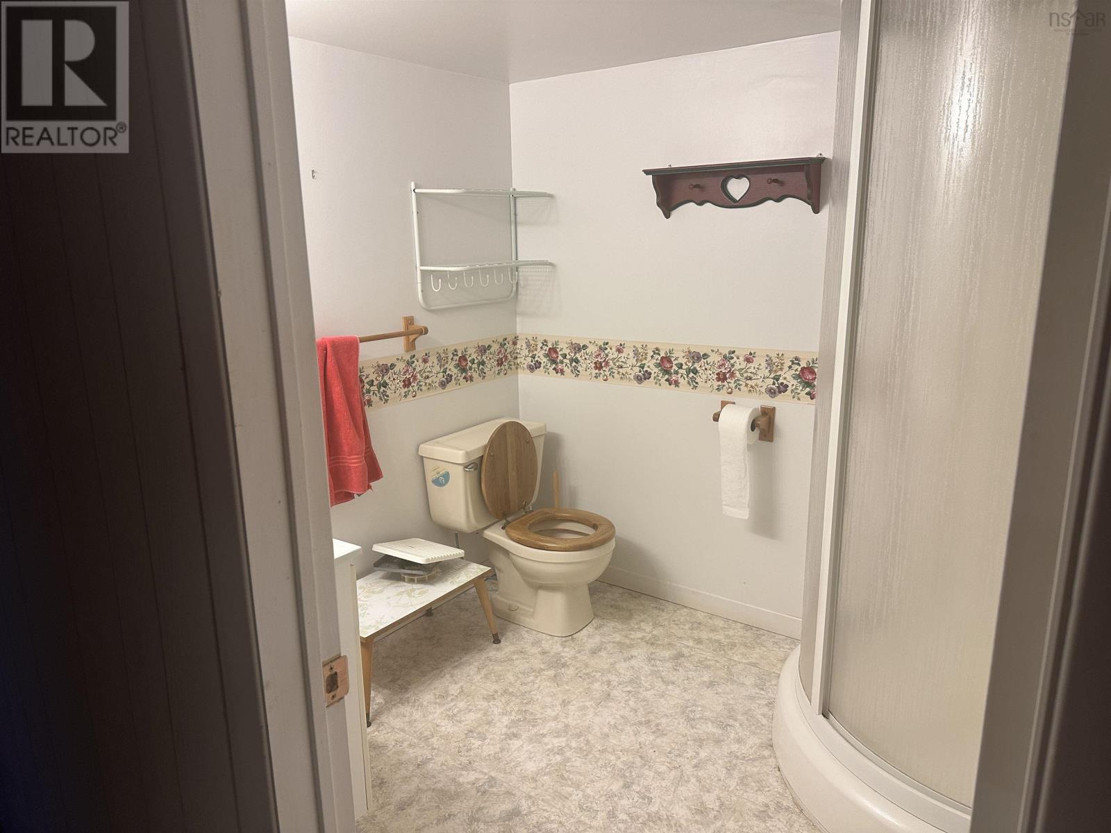 346 Grandique Ferry Road - 15