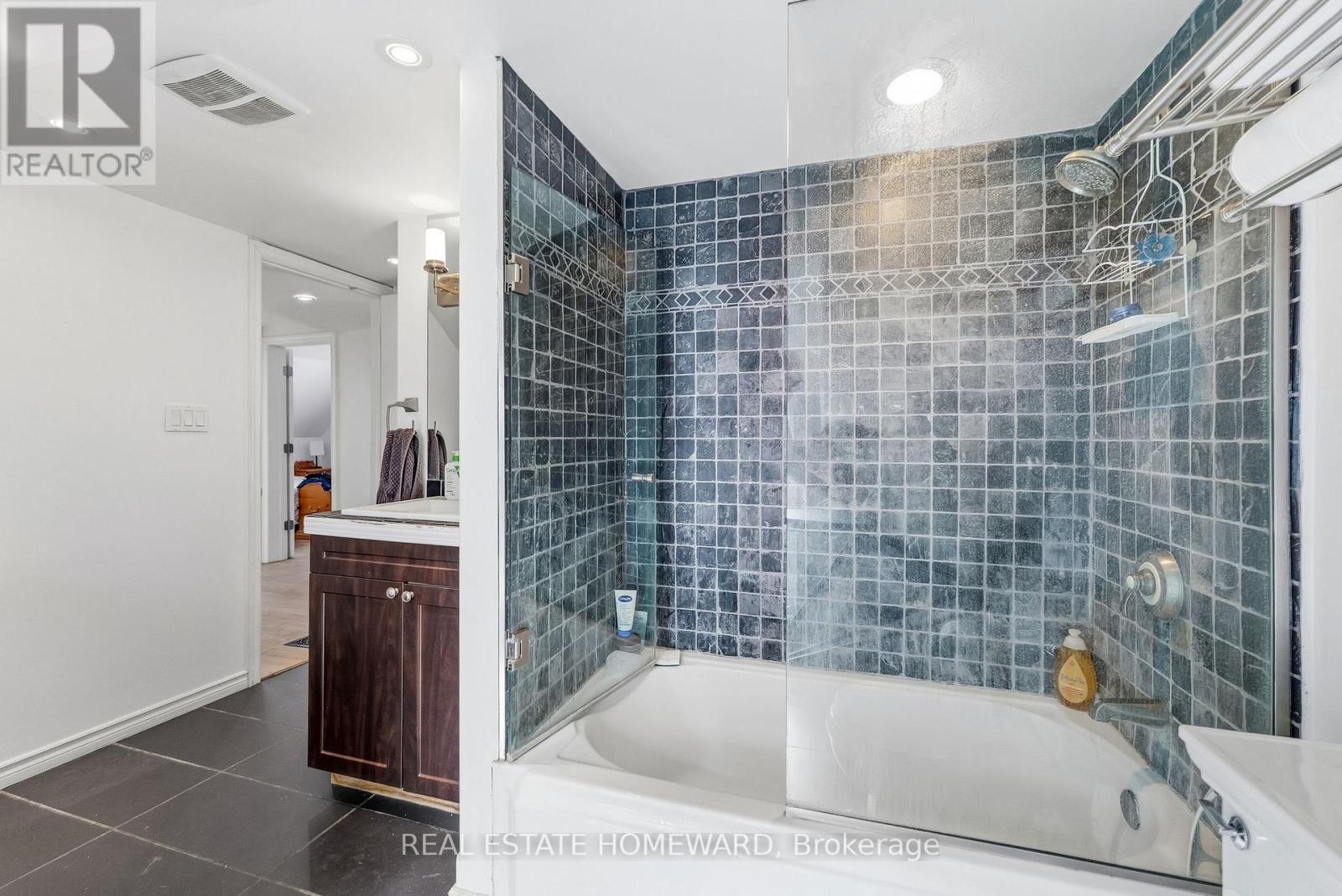 101 MAIN STREET - 31