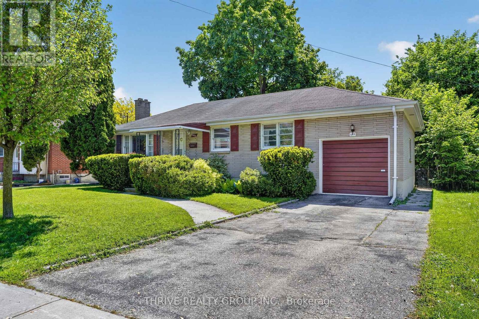 693 KIPPS LANE - 2