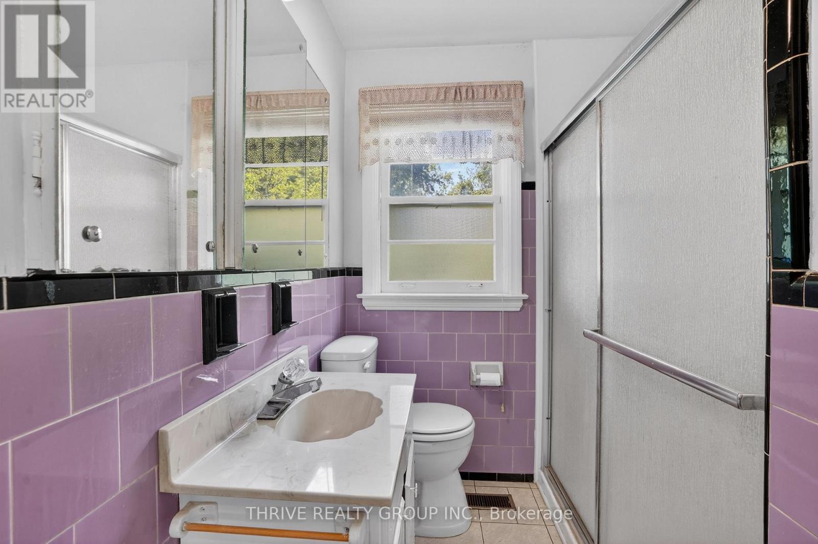 693 KIPPS LANE - 22