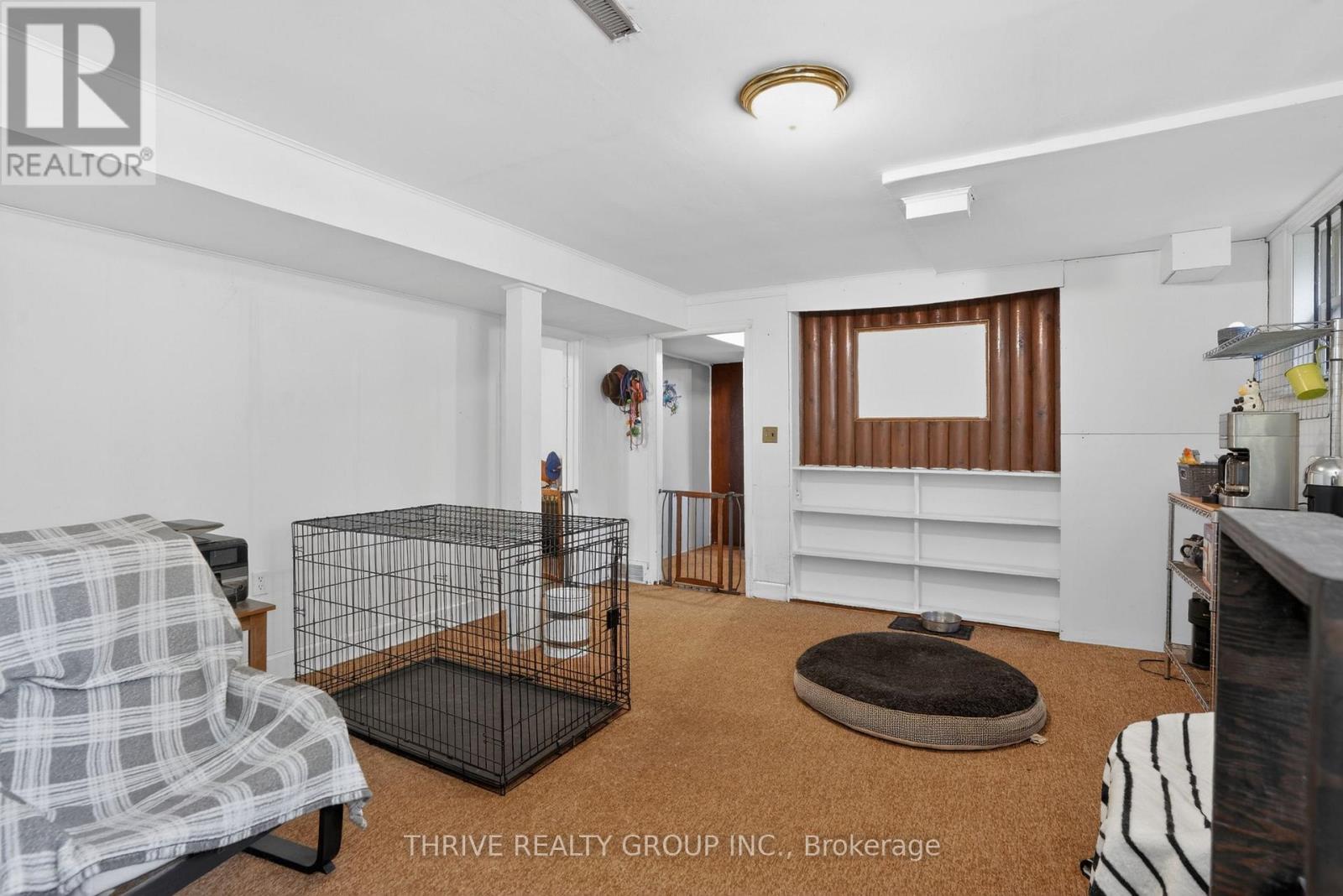 693 KIPPS LANE - 24