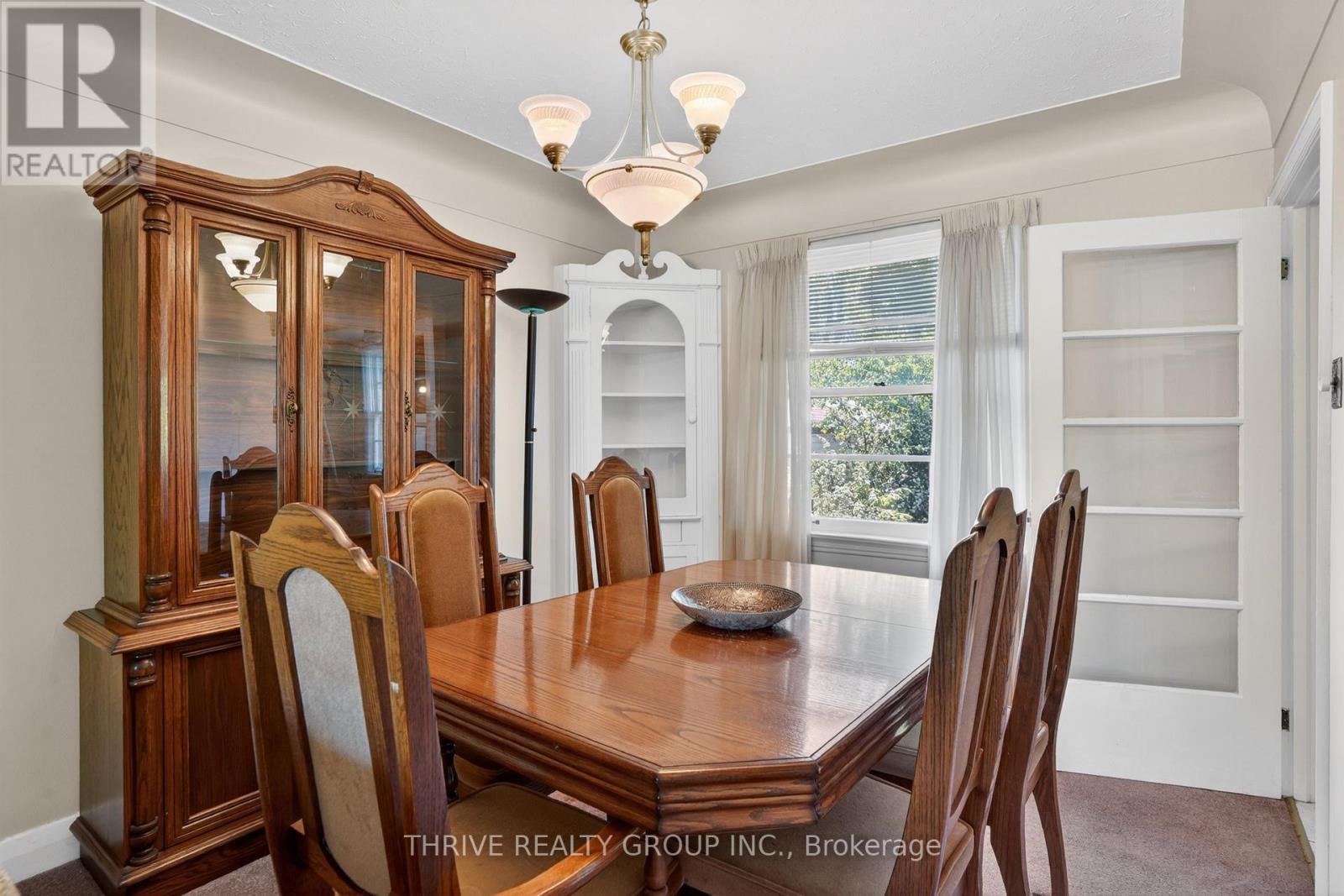 693 KIPPS LANE - 9