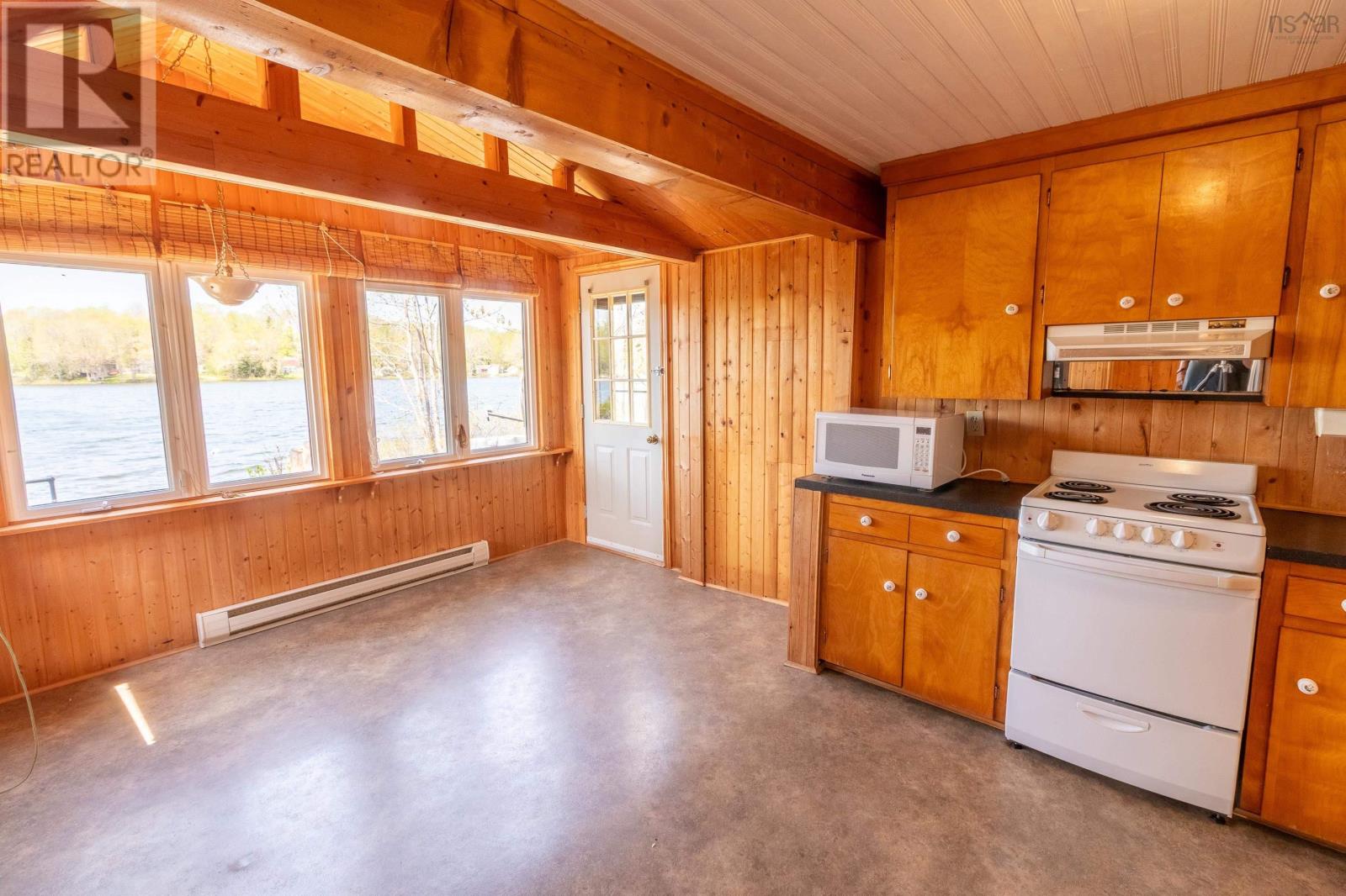 726 Sunken Lake Road - 8