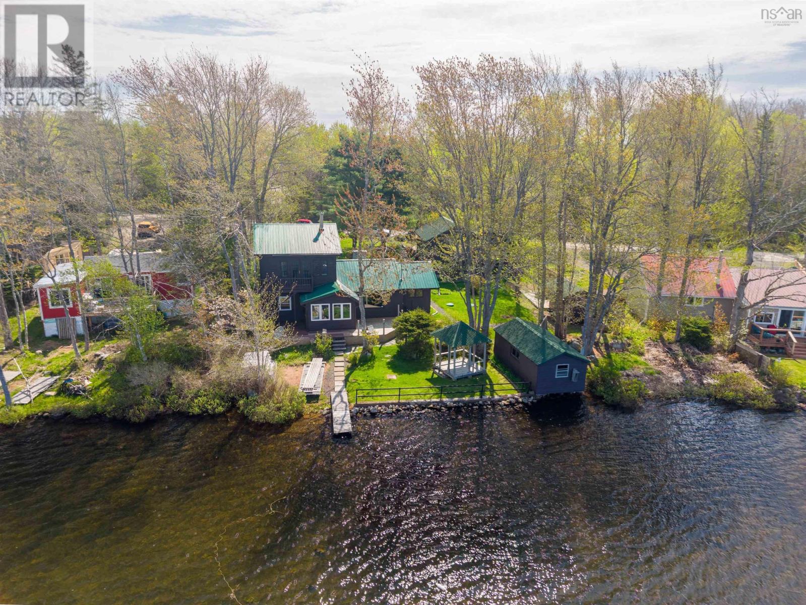 726 Sunken Lake Road - 25