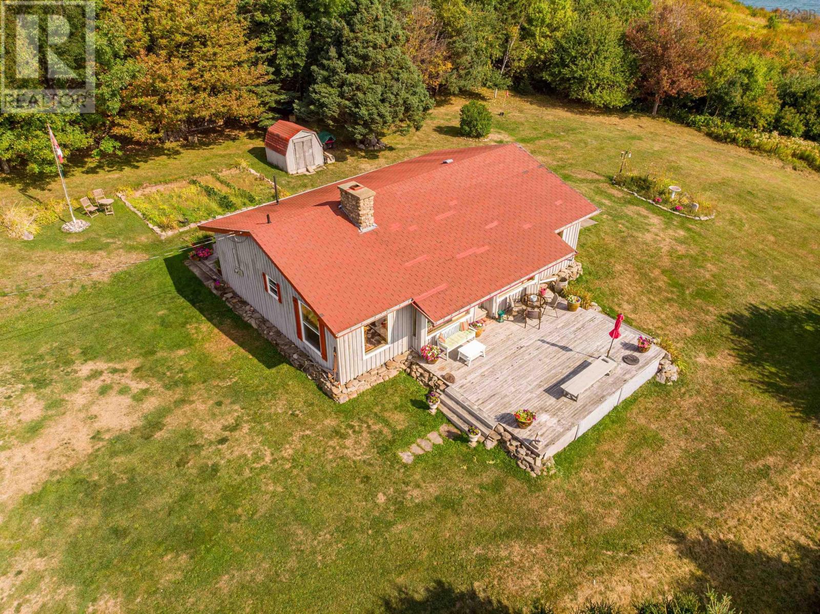 80 TERAG LANE, LAKEVALE, ANT. CO. N.S. - 10