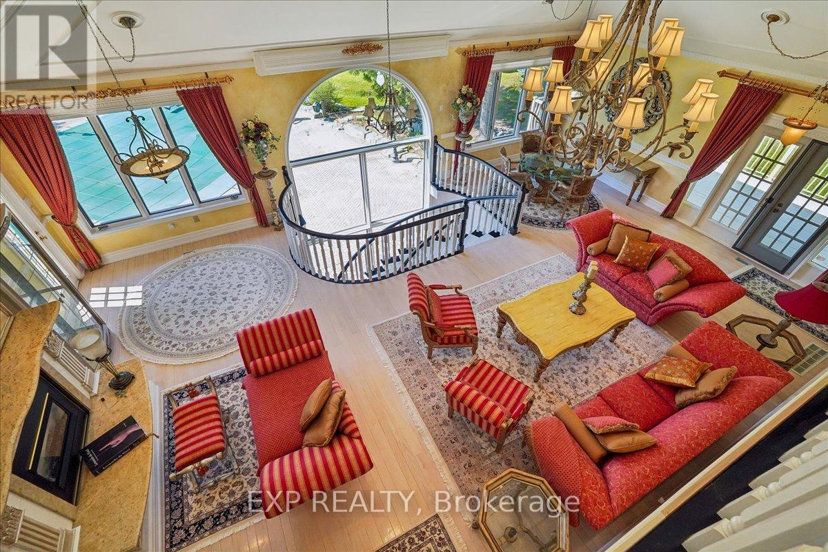 332 BURNS BOULEVARD - 16
