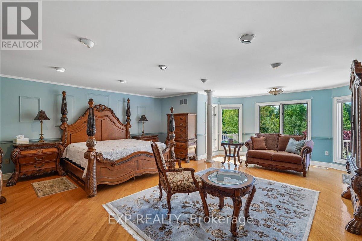 332 BURNS BOULEVARD - 23