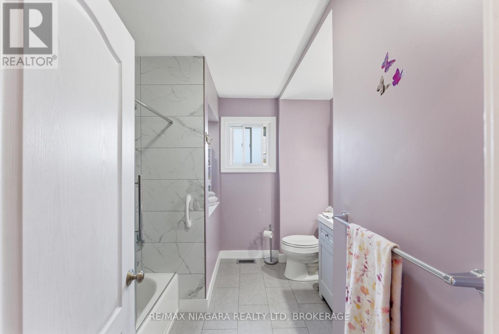 3169 FRANCES AVENUE - 19