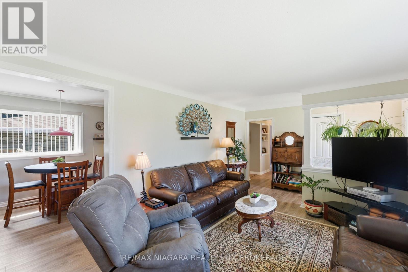 3169 FRANCES AVENUE - 8