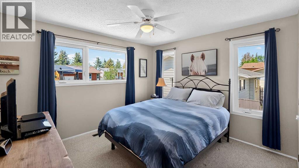 77 Iroquois Crescent W - 21