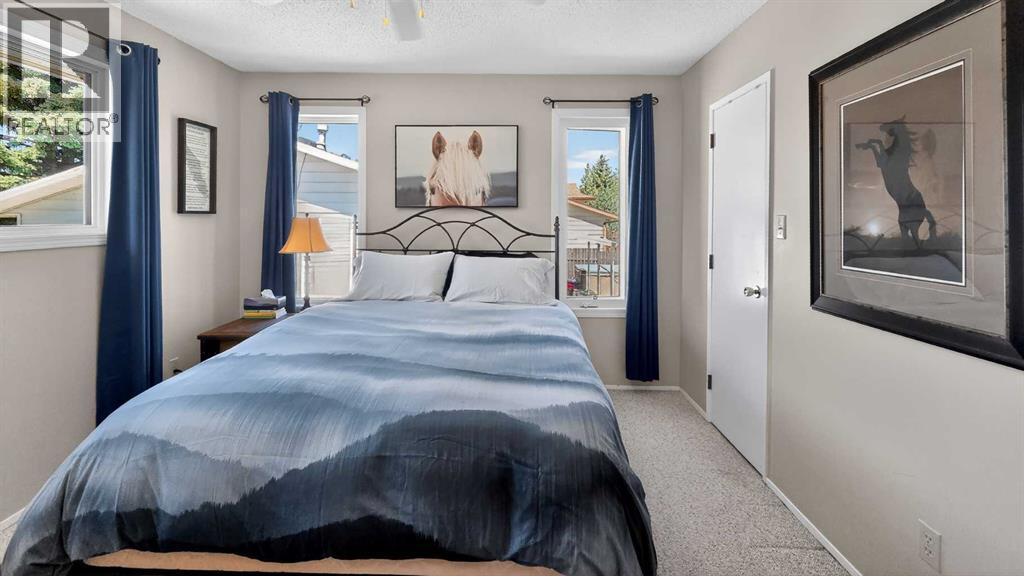 77 Iroquois Crescent W - 22