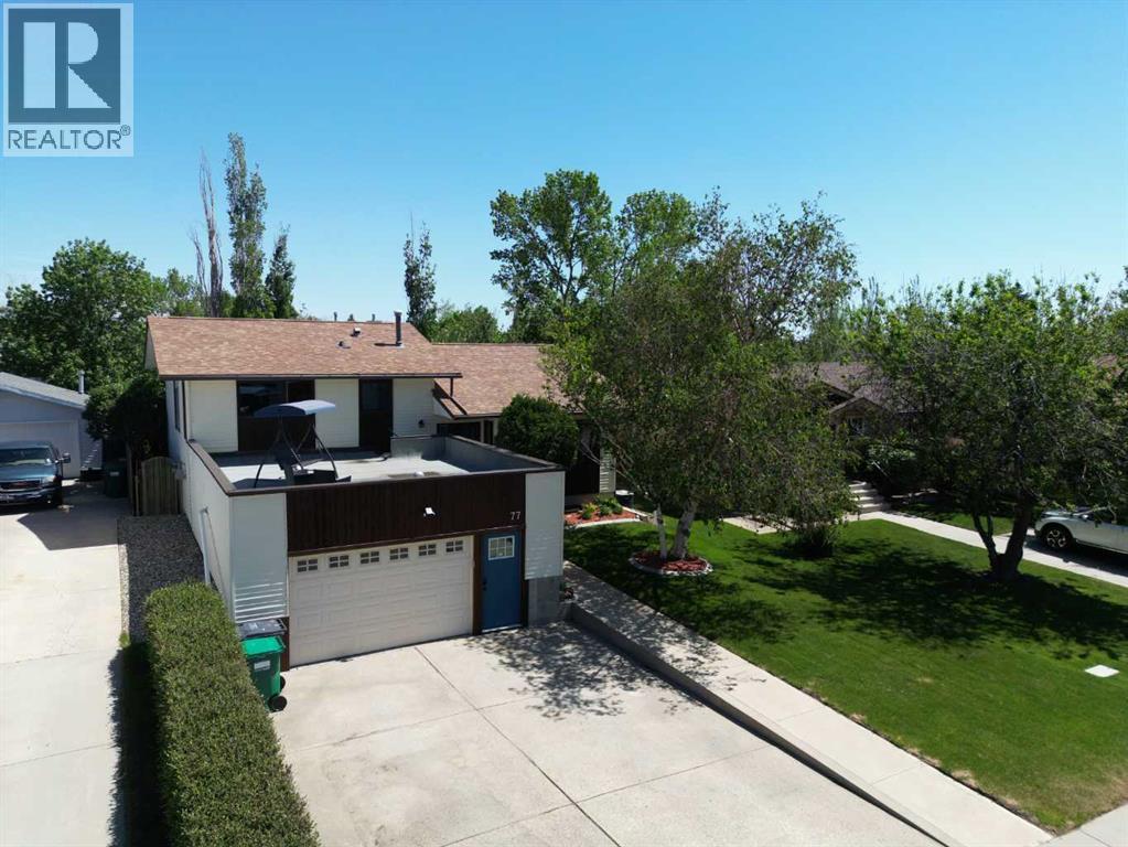 77 Iroquois Crescent W - 49