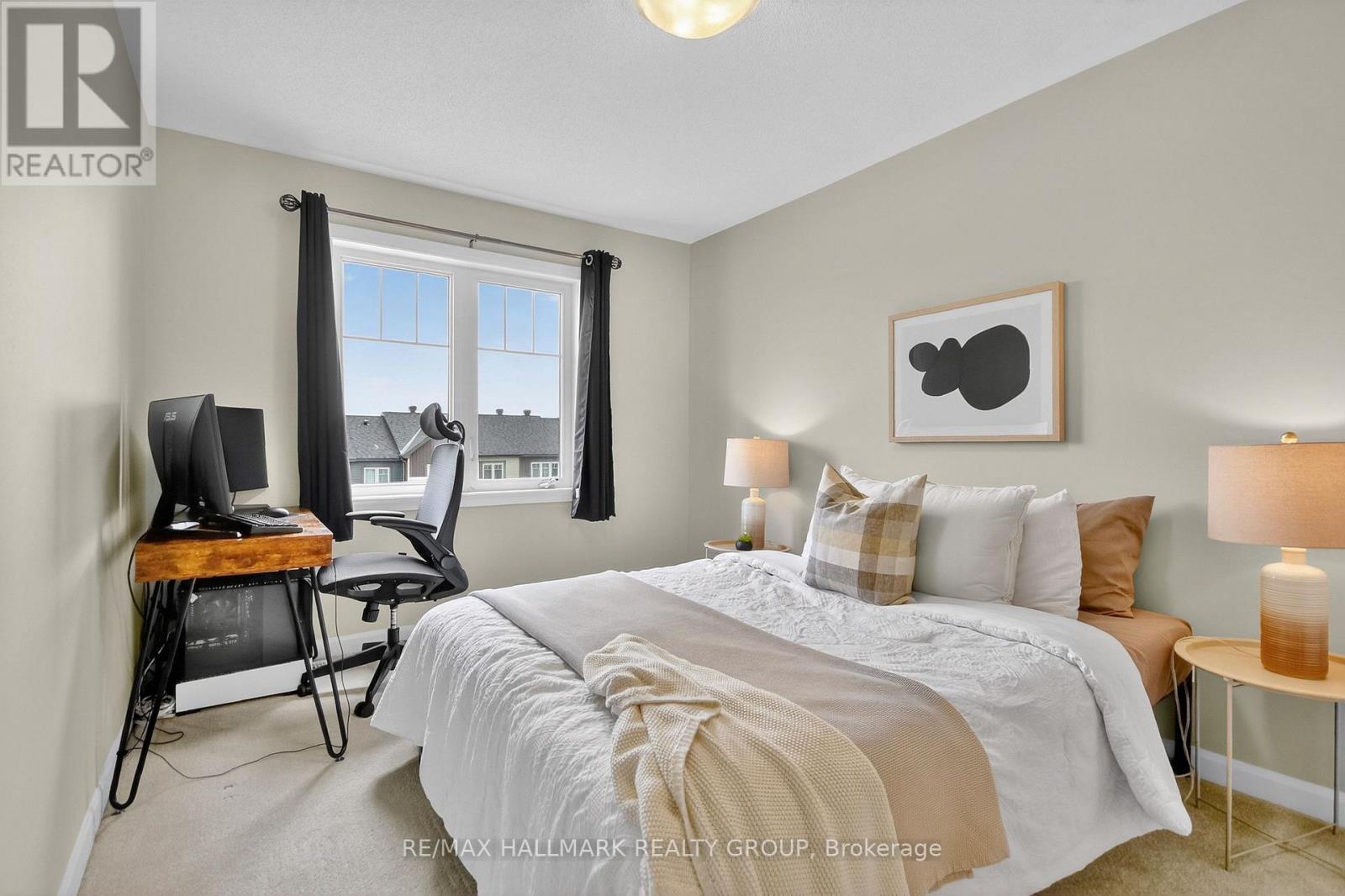 58 TEELIN CIRCLE - 13