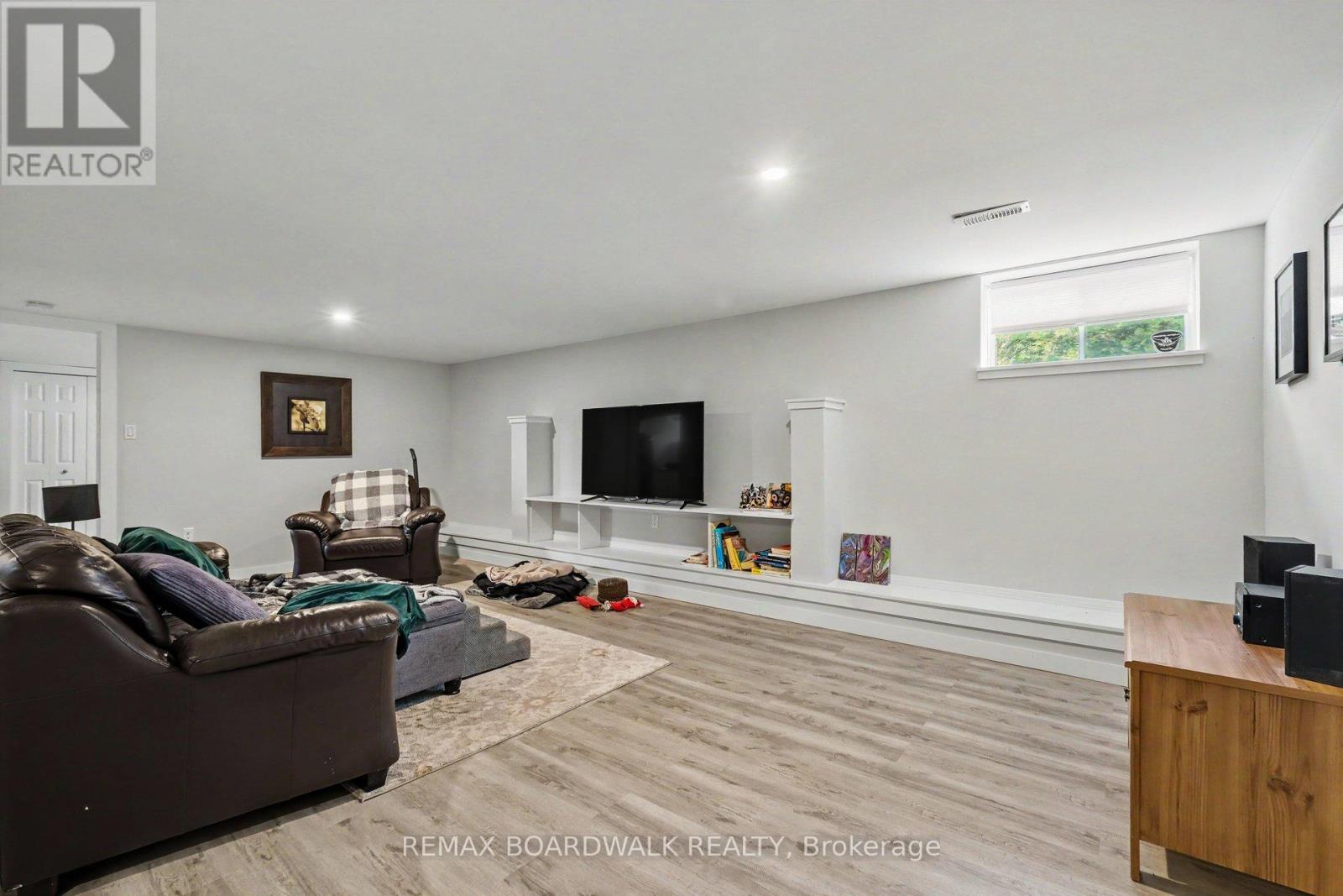 1750 BEDELL ROAD - 17