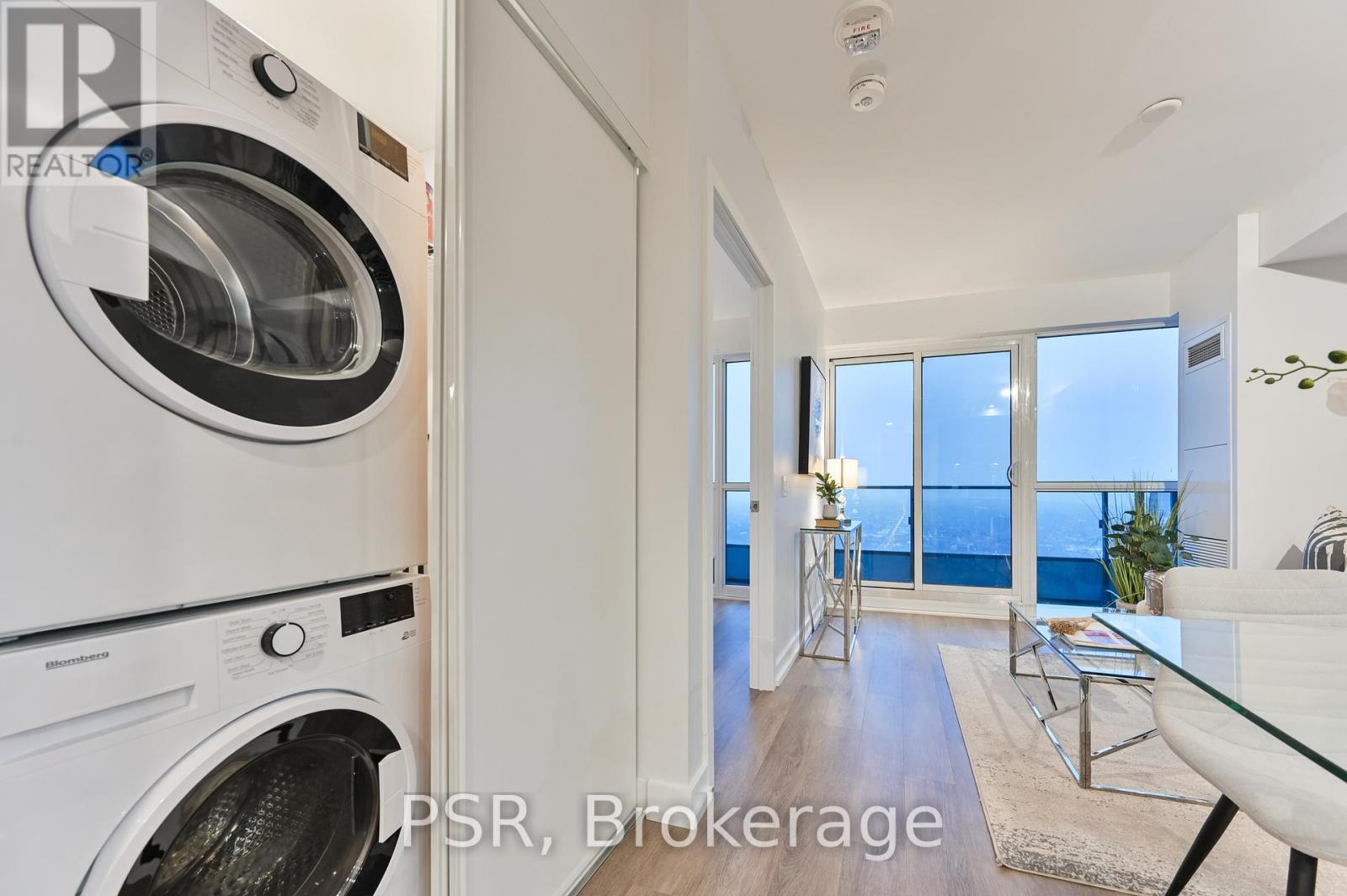 #4409 395 BLOOR STREET E - 16