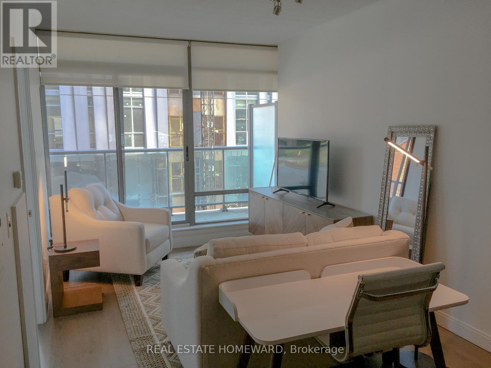 #603 18 YORKVILLE AVENUE - 7