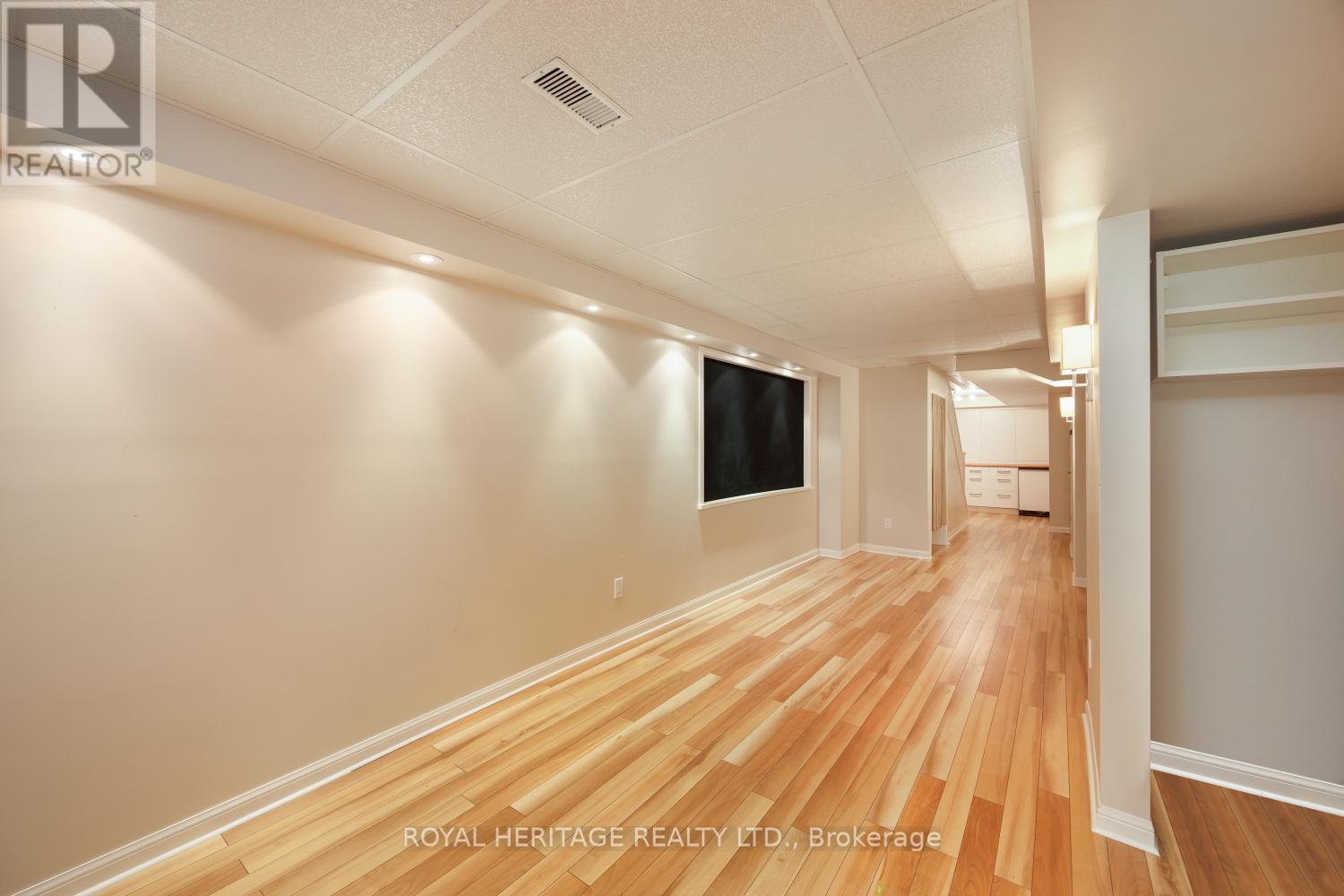 41 TOSCANA DRIVE - 25