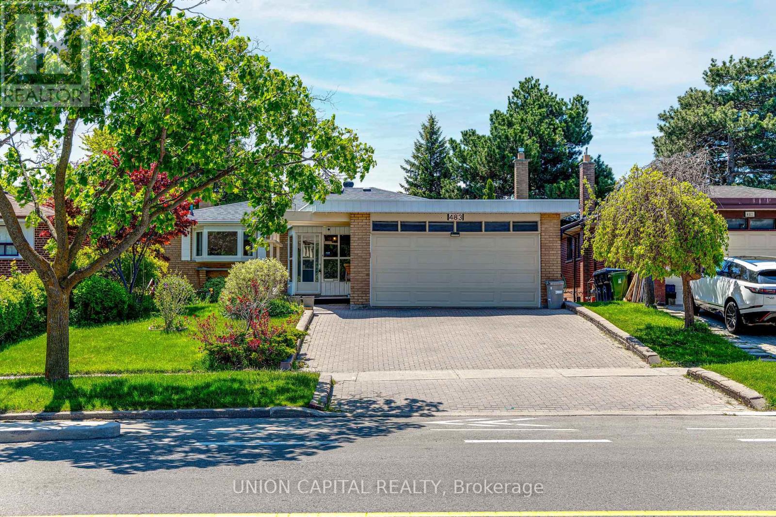 483 HUNTINGWOOD DRIVE - 1