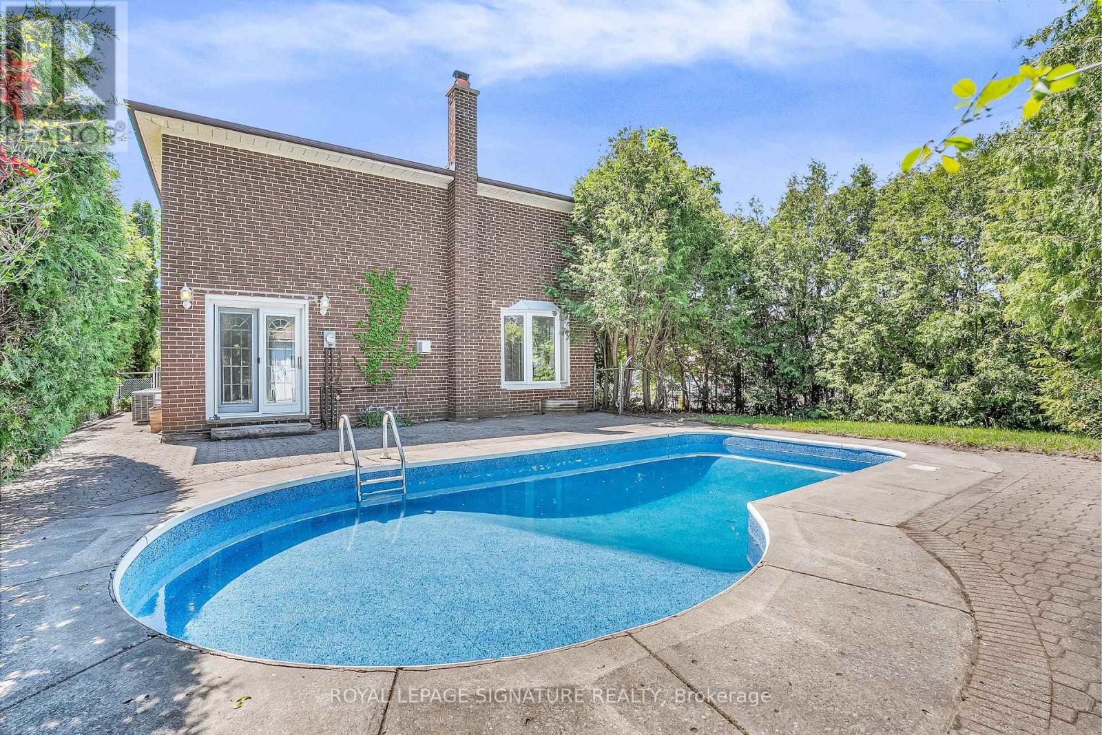 9 MOLLARD ROAD - 35