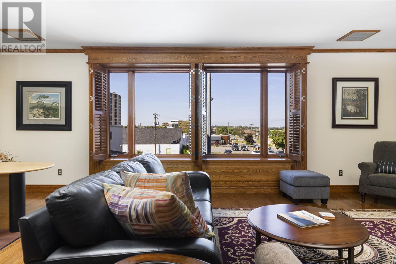 536-542 Queen ST - 8