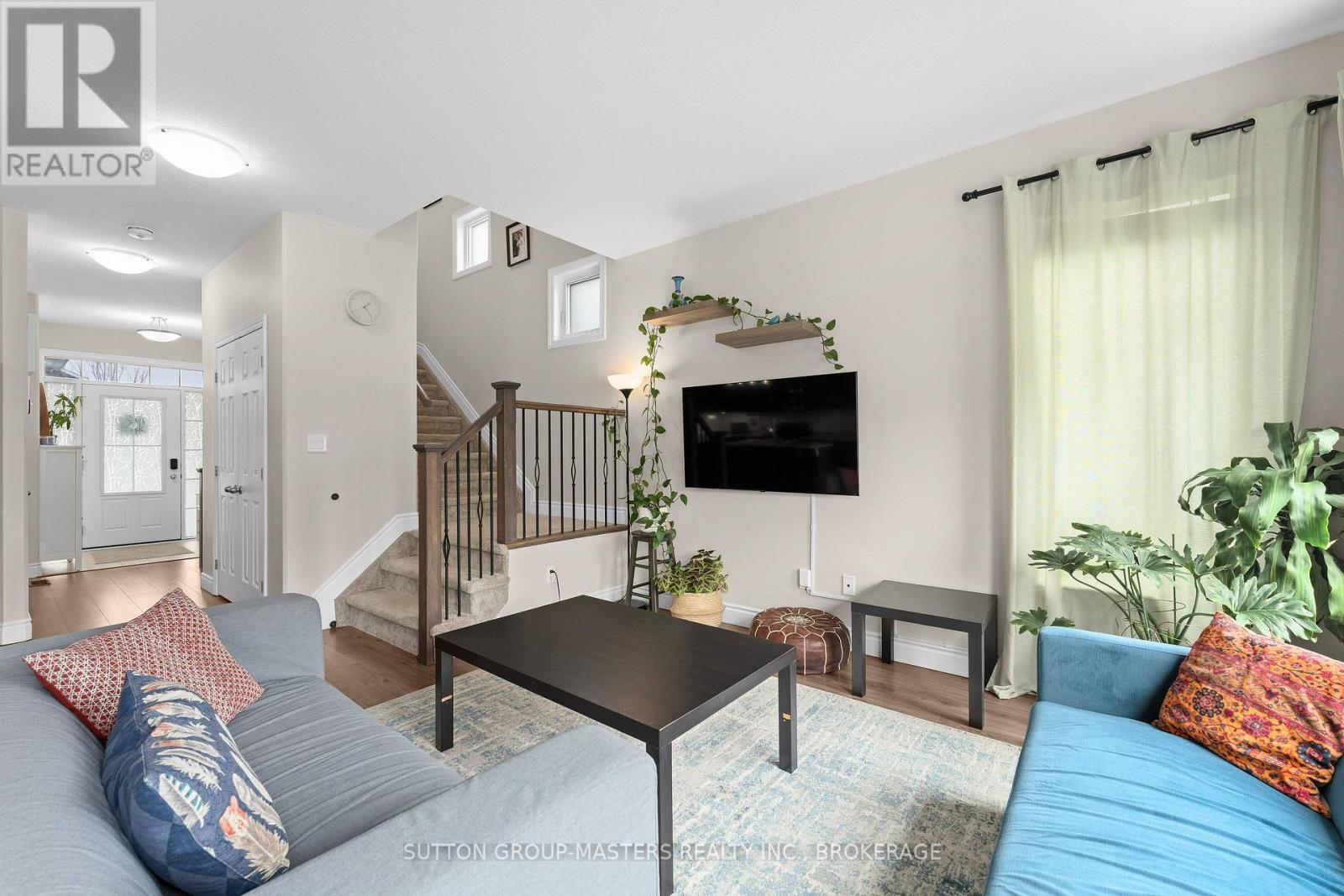 120 HAZLETT STREET - 14