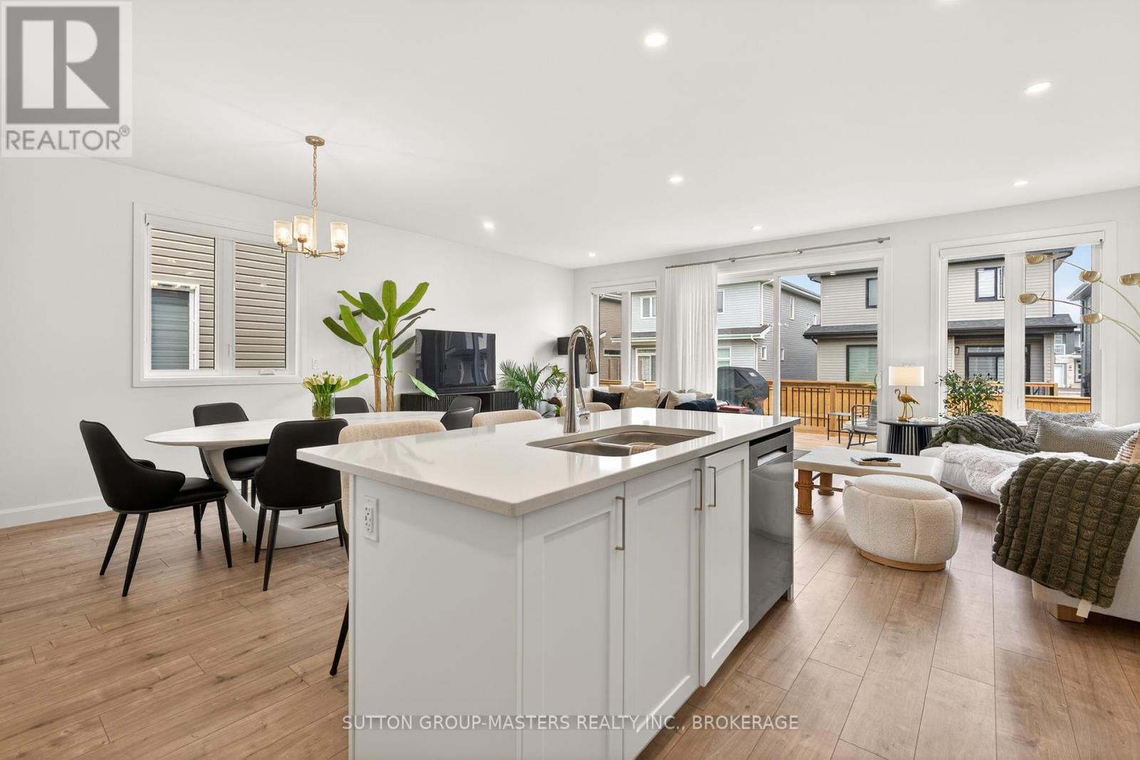 212 SUPERIOR DRIVE - 13