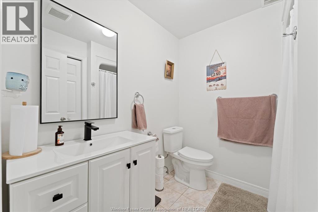 1082 MONARCH MEADOWS - 30