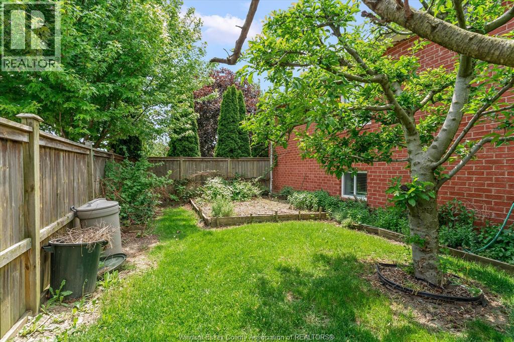 1082 MONARCH MEADOWS - 38