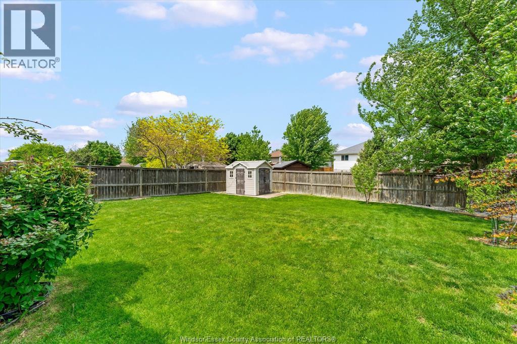 1082 MONARCH MEADOWS - 40