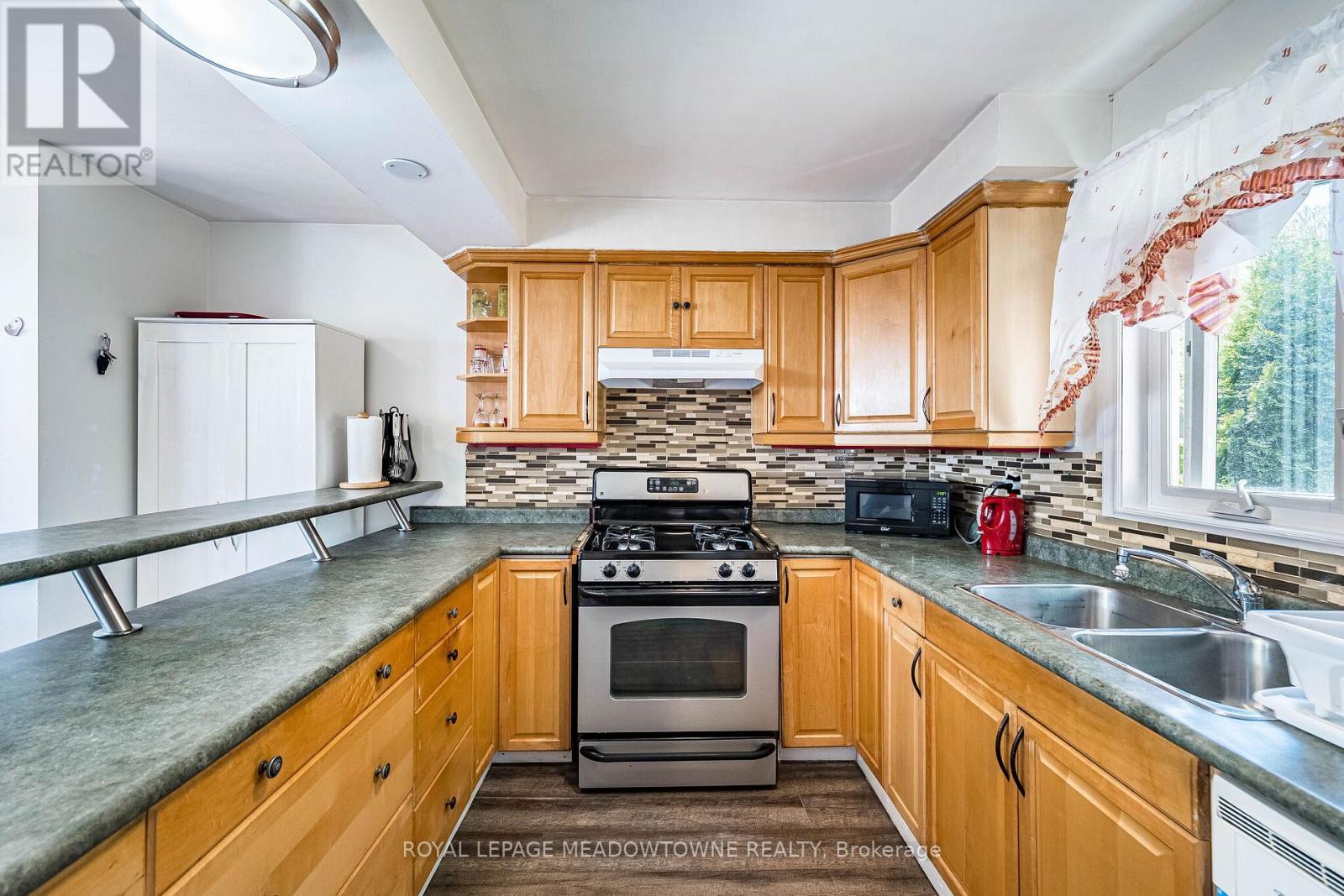 1157 KOS BOULEVARD - 17