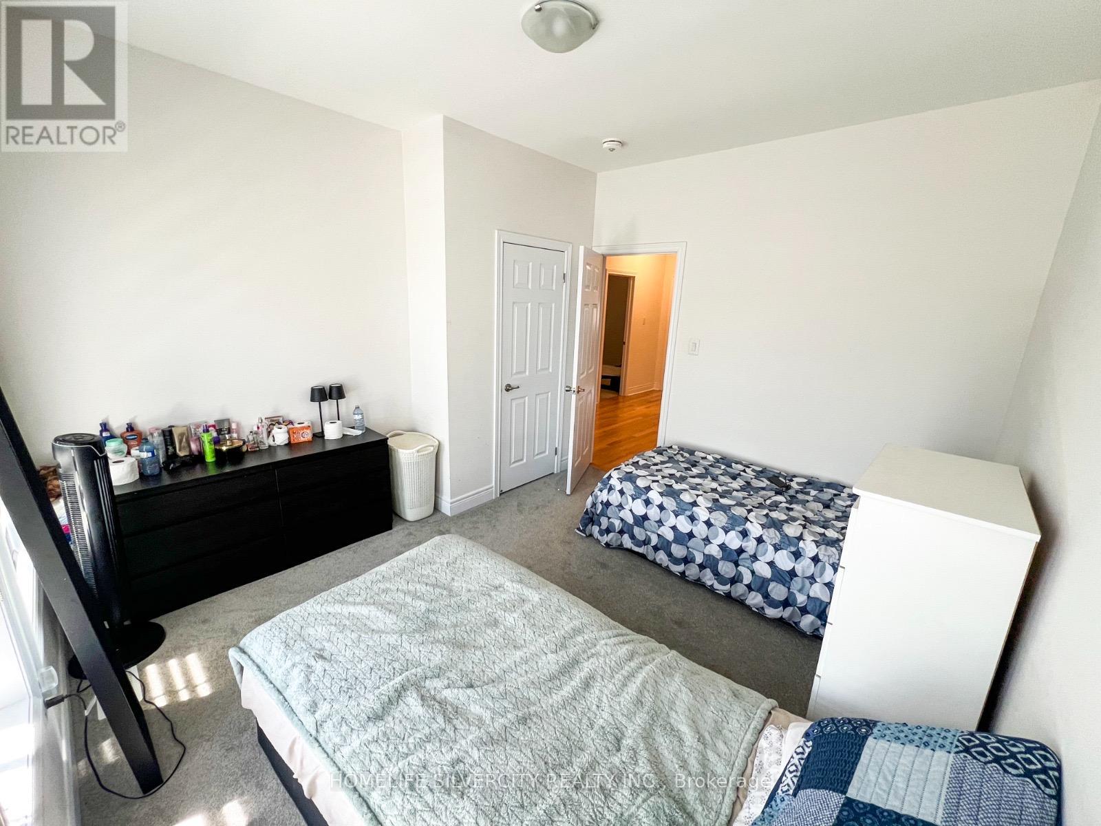 41 MICHENER DRIVE - 11