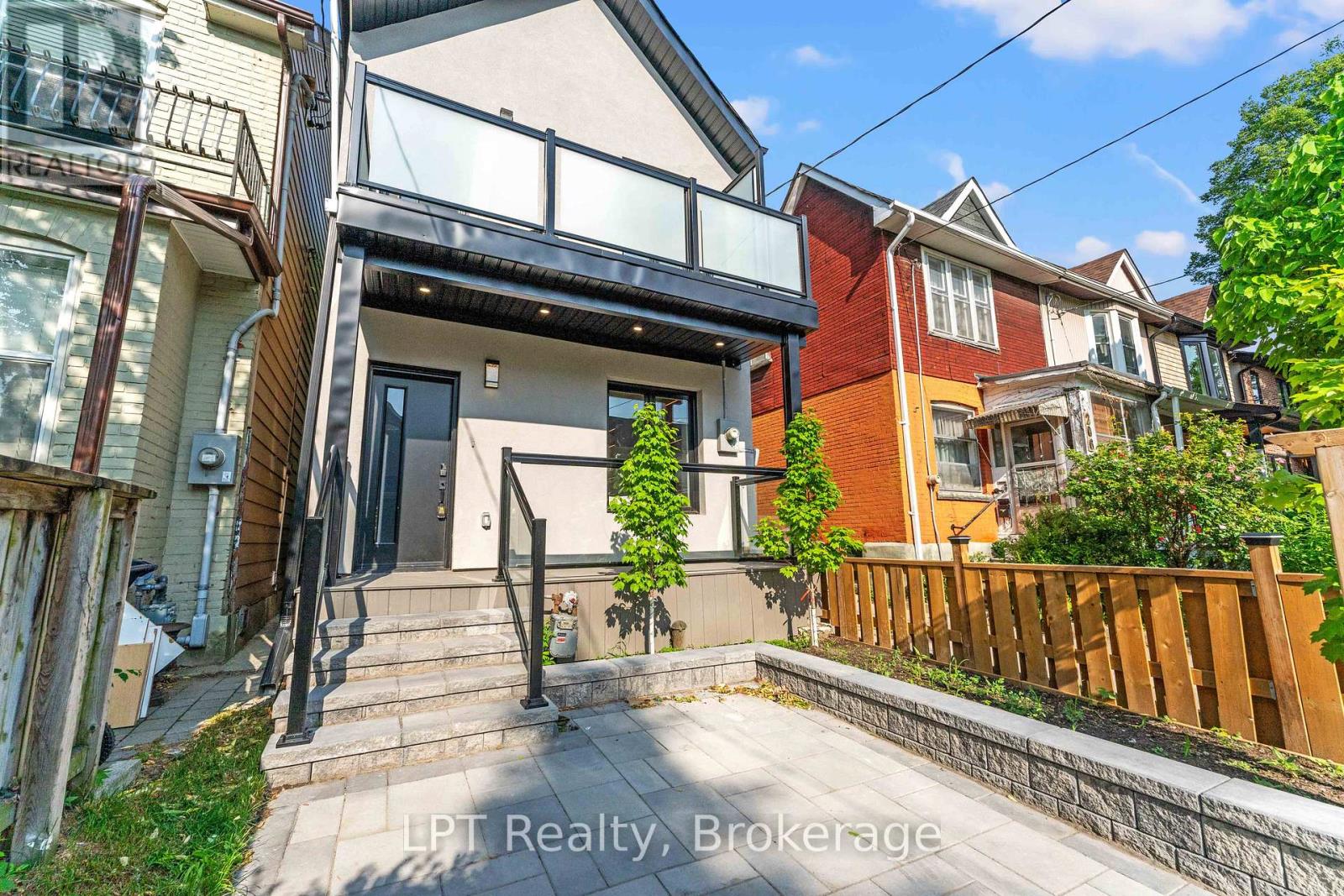 204 FRANKLIN AVENUE - 3