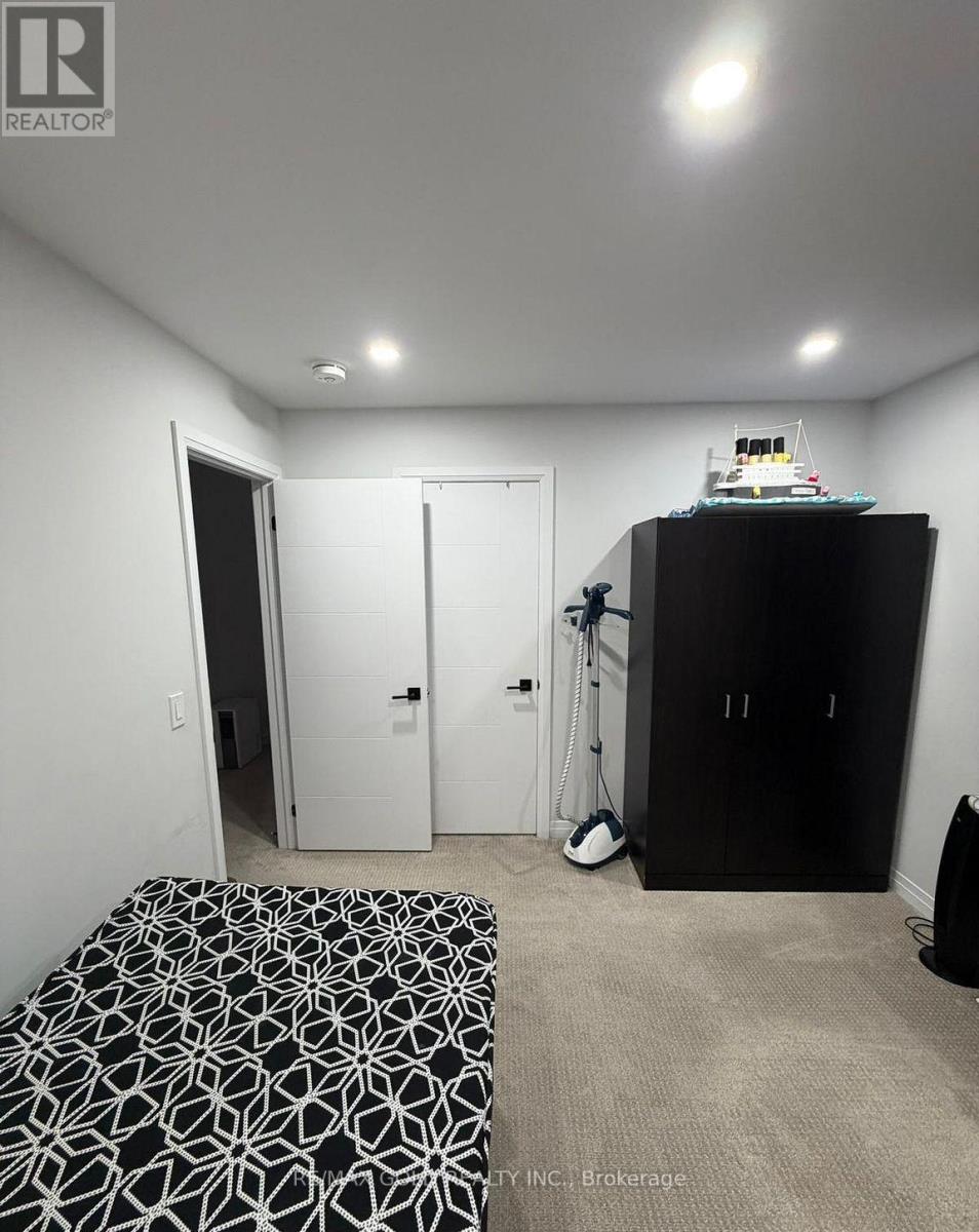 109 SILVERWOOD CRESCENT - 13