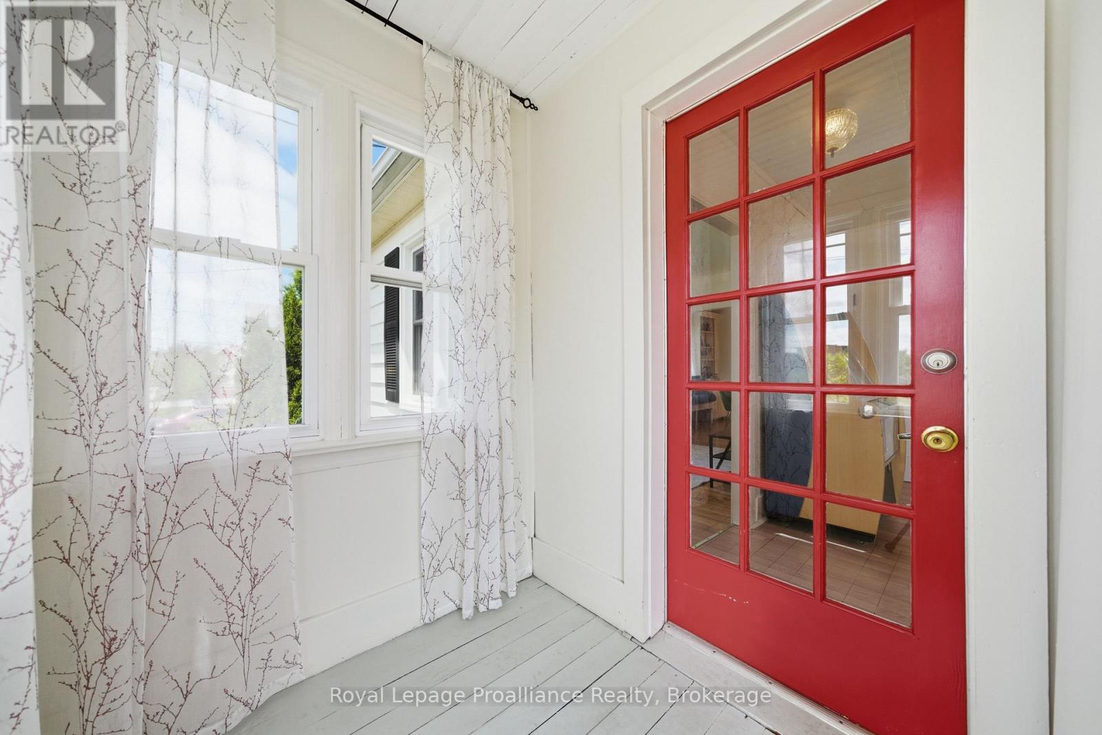165 LINGHAM STREET - 5