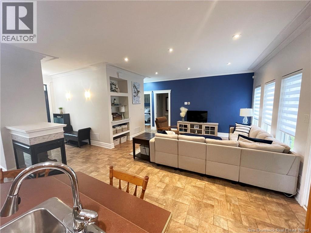 46 Gillespie Street - 11