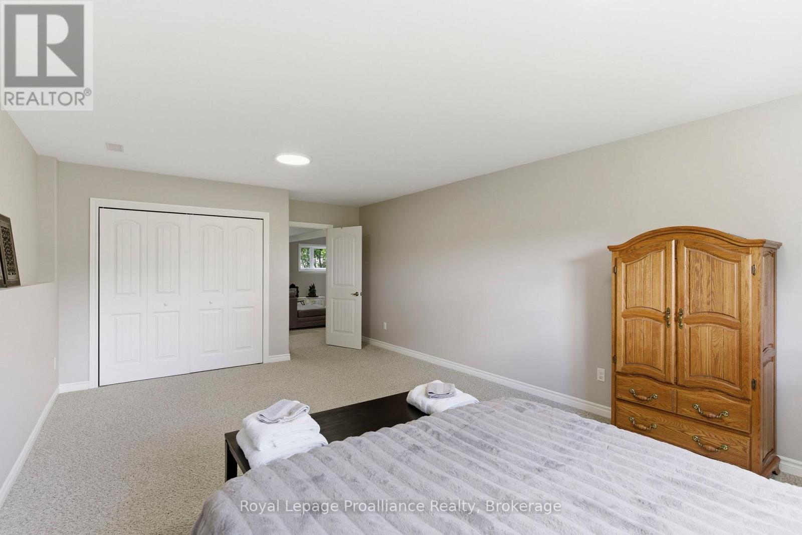 561 STACEY ROAD - 30