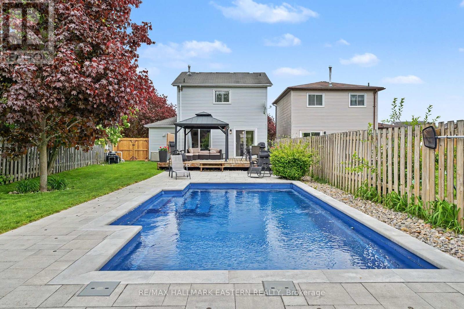 6 SANDERS DRIVE - 12
