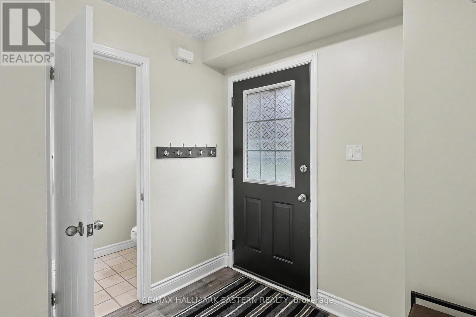 6 SANDERS DRIVE - 13